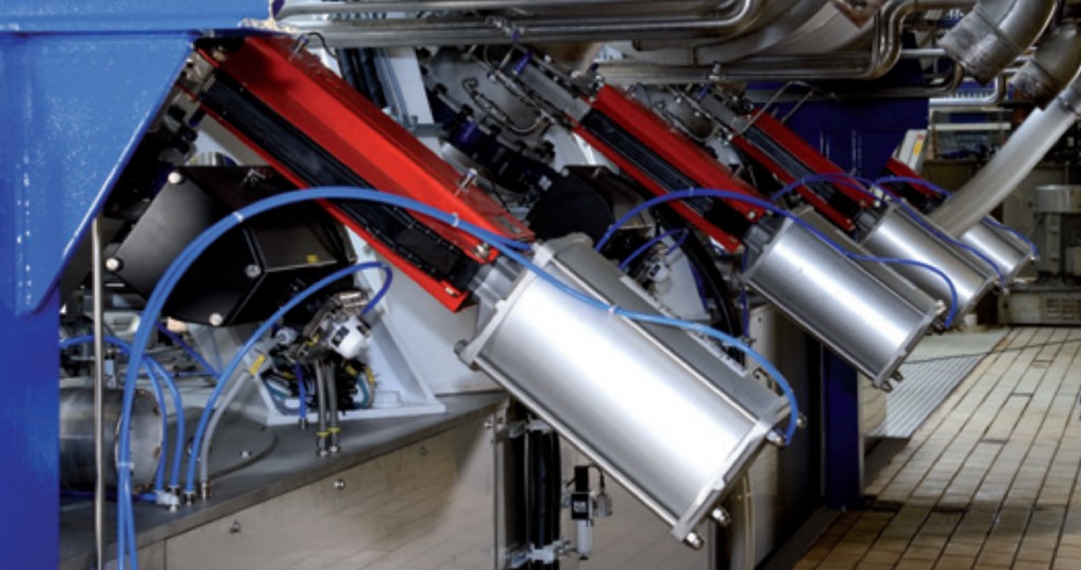 Distribution mixers
